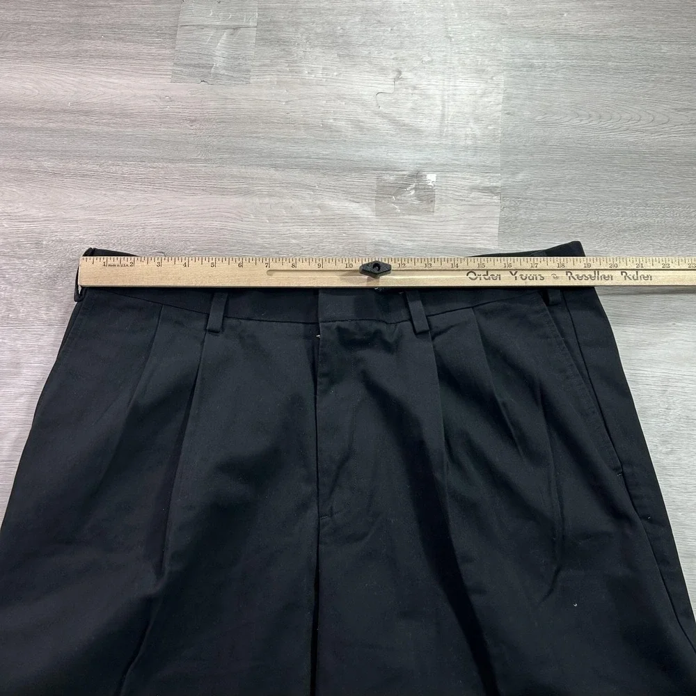 NEW Dockers Hidden Comfort Khaki Pants Mens 38x30‎ Black Pleated Classic Fit